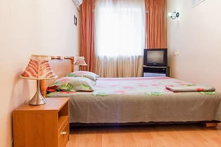 Apartment On Evreyskaya 42A Odessa Ngoại thất bức ảnh